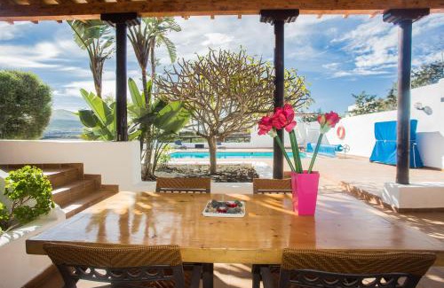 Tinajo Villa | Casa El Quinto