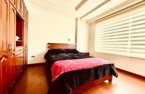 Cogua House | Casa Elegante Familiar hasta para 20 personas