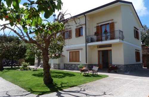 Massa Lubrense House | Casa Elvira: Country suite between Sorrento, Capri and Positano