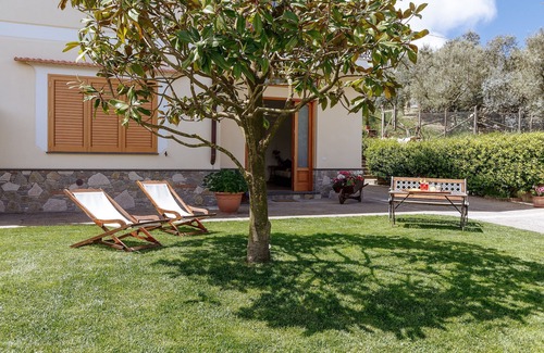 Massa Lubrense House | Casa Elvira: Country suite between Sorrento, Capri and Positano