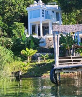 Santa Cruz La Laguna Villa | Casa Emanuel Frente al lago
