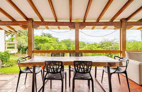 Pereira House | Casa en Cerritos con Piscina y 4 habitaciones