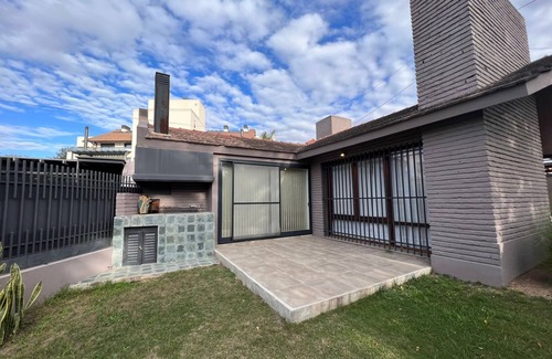 Cordoba House | Casa EN EL Cerro, Moderna Y DE Categoria MUY Bien Ubicada. Todos LOS Servicios