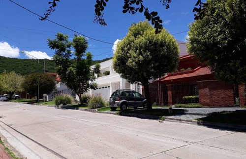 Salta House | Casa Equip, Excel Ubic, 5p, Virgen Del Cerro