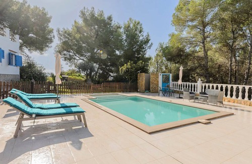 Santa Eulalia del Rio Villa | CASA ES PUIG