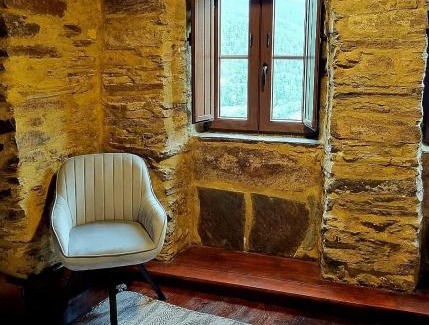 Lousa House | Casa Ferreira-Talasnal