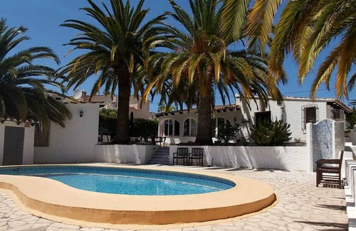 El Tesoro Villa | Casa Flora Moraira: 3 rooms, private pool and parking, wifi, near beaches
