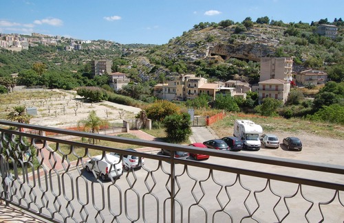 Modica Apartment | Casa Fontana "Orange"