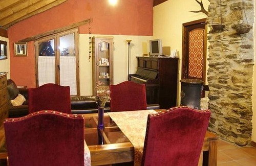 Llavorsi House | Casa Fonte Aidi, stay in the Catalan Pyrenees, fishing, hiking, skiing, peace, nature