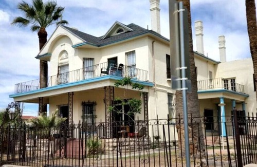 Downtown El Paso Apartment | Casa Frida -Downtown Vibes, I-10