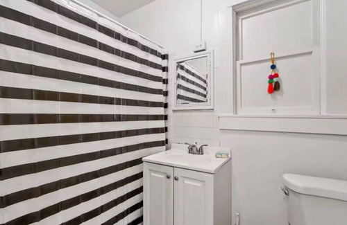 Downtown El Paso Apartment | Casa Frida -Downtown Vibes, I-10