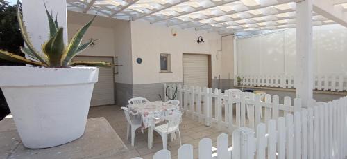 Posto Rosso House | Casa FRONTEMARE Posto Rosso