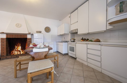 Ossuccio Apartment | Casa Fronte Isola, Tremezzina (Ossuccio), Italy