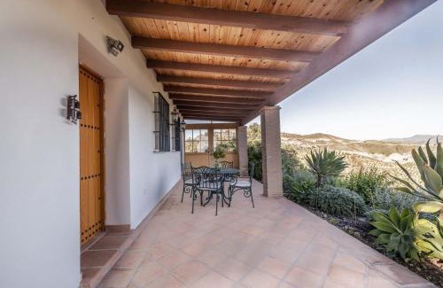 Alora House | Casa Gino by Rosas Cantares
