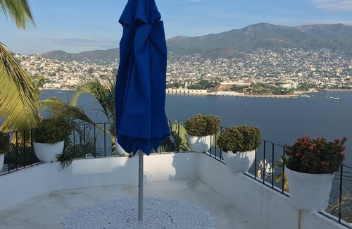 Caleta House | Casa Giovanna Acapulco Caleta - Luxury Guesthouse with Spectacular Ocean Views!