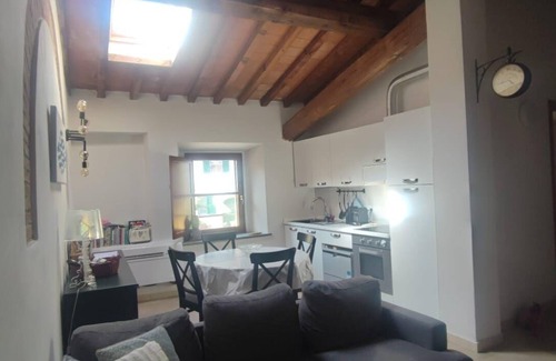 Gabbro Apartment | Casa Giulia for a relaxing and cultural holiday
