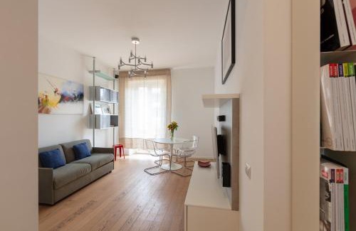 Vatican Apartment | Casa Giuliana 91 by Hili