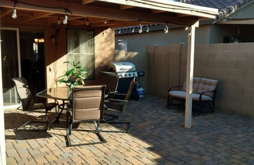 Casa Grande House | Casa Grande Home with community pool + spa