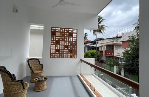 Vazhuthacaud Villa | Casa Grey Trivandrum