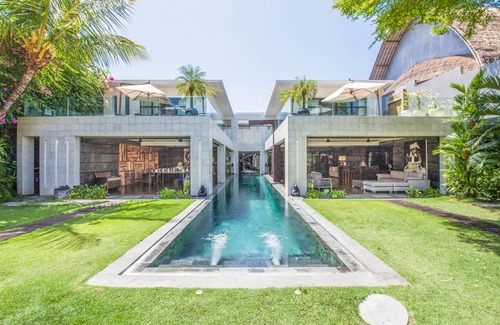 Seminyak House | CASA HANNAH 5 BR CENTER OF SEMINYAK