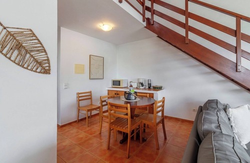 Mosteiros House | Casa Hortência - Azorean Butler