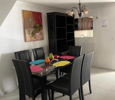 Papare House | Casa Hostal Disfrutar casa cerca la playa Gaira, playa Rodadero, playa Salguero