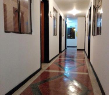 Puente Aranda Hotel | CASA HOTEL VICTORIA Av 30