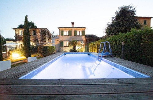 Lammari Ski Chalet | Casa I Tre Cipressi with Swimming Pool