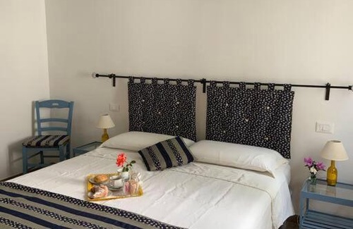 Pietrasanta Apartment | Casa in pietra in antico borgo vicino al centro