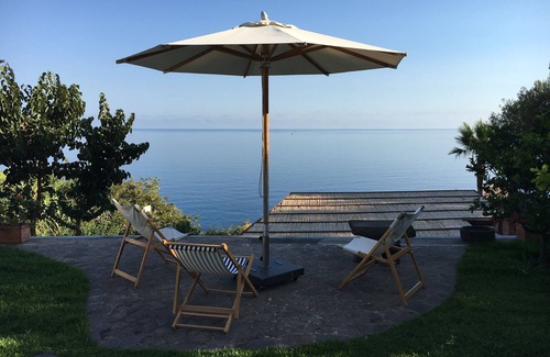 Malfa House | Casa Isabella: serenity by the sea