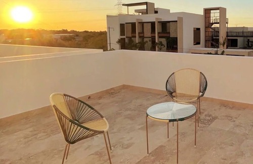 Merida Municipality House | Casa Itza: 3 BR House w/Private Pool and Rooftop in Merida