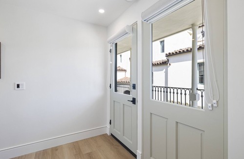 Laguna Apartment | Casa Jardin Unit 9-Boutique Suite in Downtown Santa Barbara