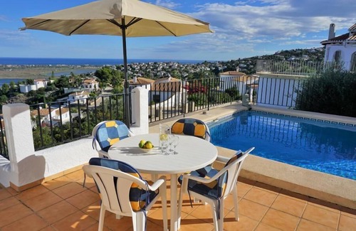 Monte Pego Ski Chalet | CASA JOSI with awesome views to the sea at Monte Pego