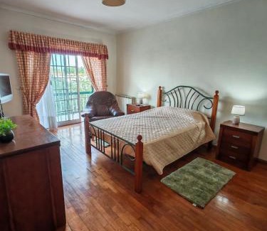 Sao Miguel do Rio Torto House | Casa Jugueiros