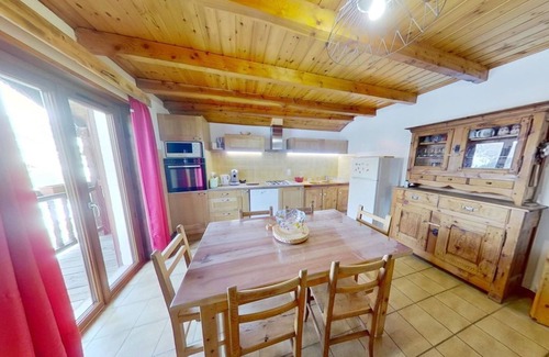 Saint-Veran Apartment | Casa-La Carotto Appartement pour 6 dans chalet