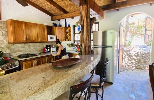 Villas Xihu House | CASA LA PINA! OUTDOOR LIVING WITH PRIVACY, NATURE, RELAXATION, & SURF