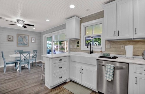 Highland House | Casa Lake Side