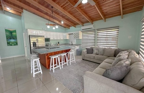 Jaco House | Casa Lapa, Playa Hermosa