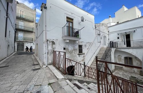 Monte Sant'Angelo Apartment | Casa Larghetto - Affitti Brevi Italia