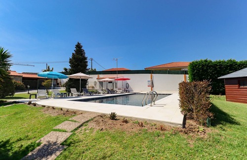 Cardielos Villa | Casa Largo do Porto - Two Houses With Swimming Pool