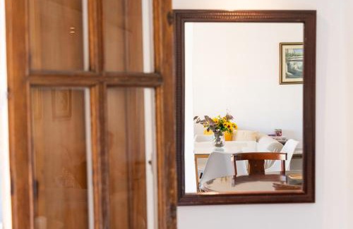 San Basilio Apartment | Casa Las Caballerizas