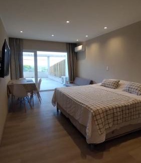 Quequen Apartment | Casa Las Olas - Frente al Mar!