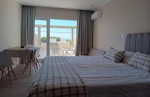 Quequen Apartment | Casa Las Olas - Frente al Mar!