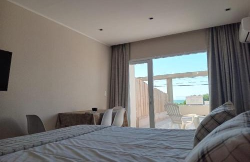 Quequen Apartment | Casa Las Olas - Frente al Mar!