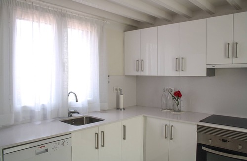 Los Pocillos House | Casa Las Rosas | Beautiful front line holiday home in a prime location