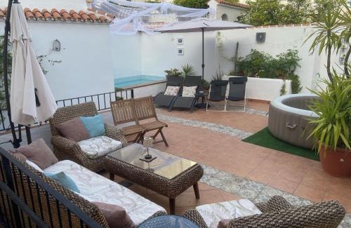 Iznajar House | Casa Las Tinajas