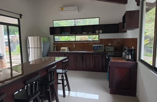 Cahuita House | Casa Lassie, private pool, high speed Wifi