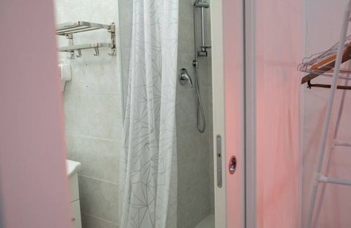 Rozzano Apartment | Casa Linda in Rozzano 3 rooms with 3 private bathrooms near Humanitas