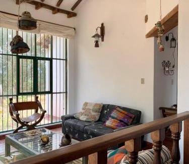 Duitama House | Casa Loma - Ubicada en un bosque de eucaliptos entre Paipa y Duitama