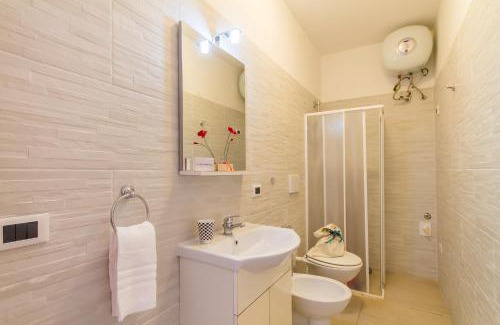 Sant'Isidoro Apartment | Casa Lory 3 Cozy And Near The Sea - Happy Rentals